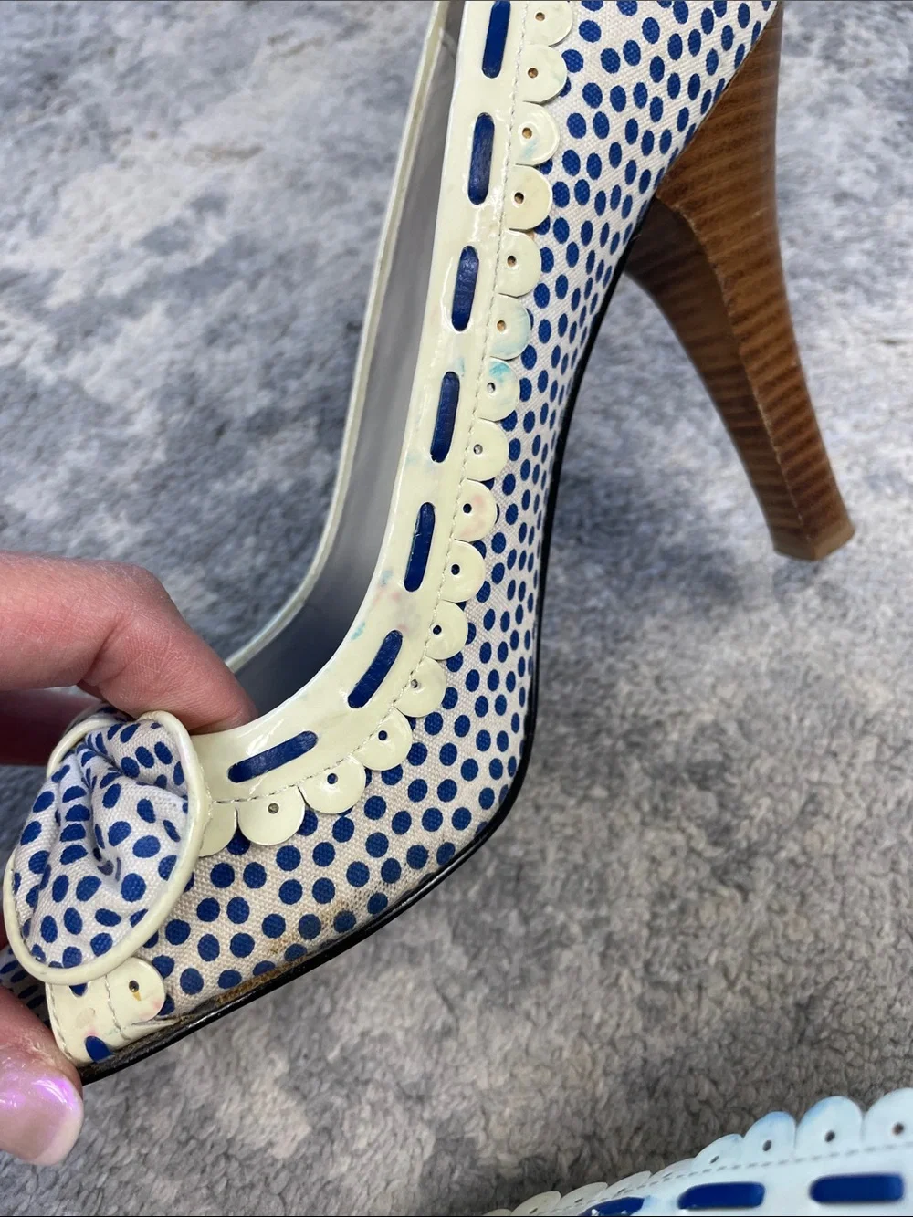 Betseyville Betsey Johnson Valyn Blue White Polka Dot Pumps Retro Bow Sz 9.5